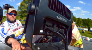 garmin-pro-mike-mcclelland-relied-on-garmin-mapping-at-bull-shoals-social-media-blog-featured-photo-crop-702x336