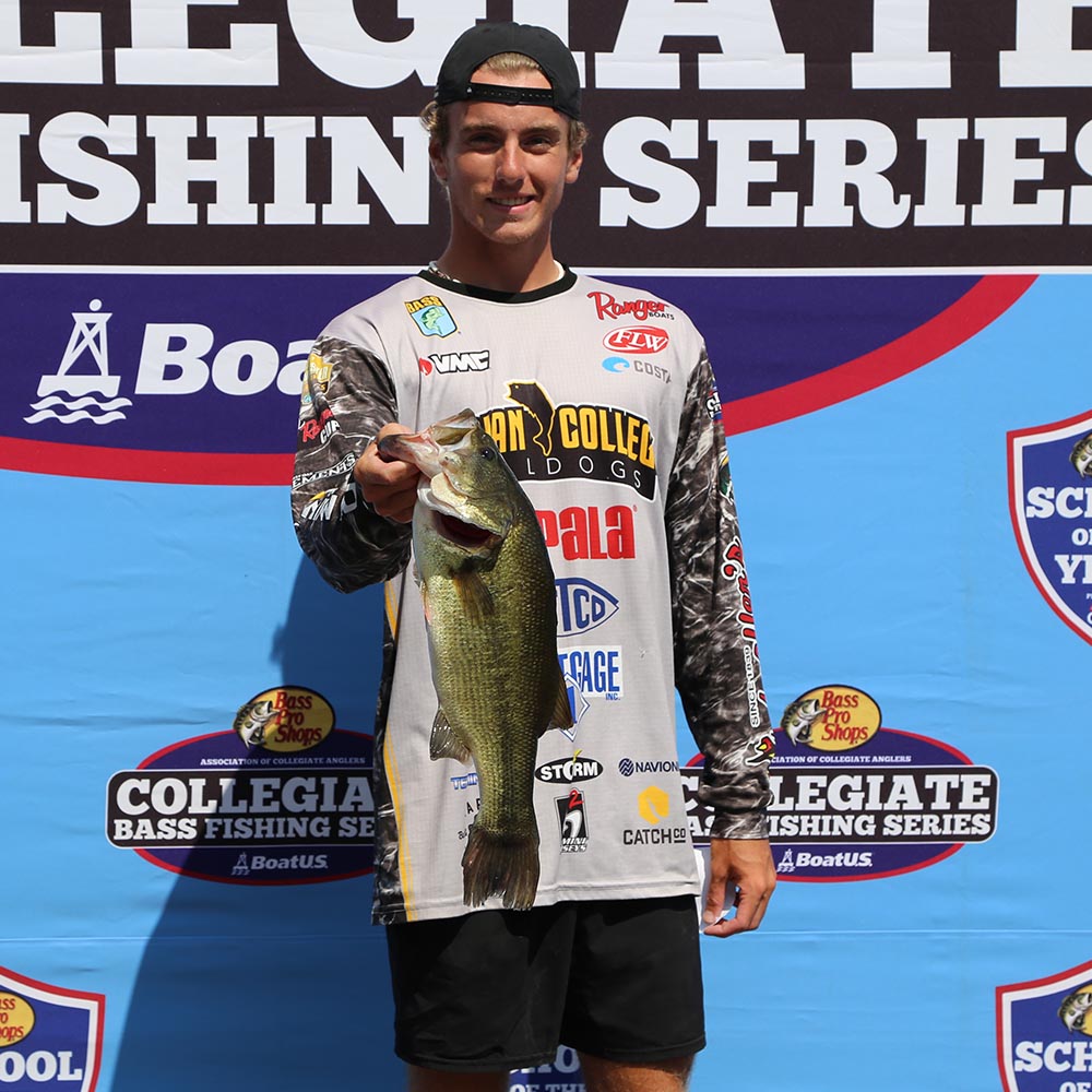 Adrian College Maintains Lead in Bass Pro Shops School of the Year  presented by Abu Garcia - Collegiate Bass Championship
