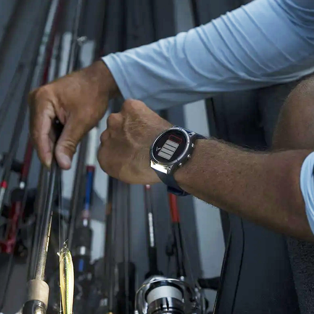 Garmin Introduces Premium Quatix 7 Pro Marine Smartwatch - Collegiate Bass  Championship